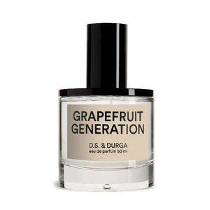 D.S. & Durga - Grapefruit Generation Parfumflakon mit klarem Glas und schlichtem Etikett vor weißem Hintergrund