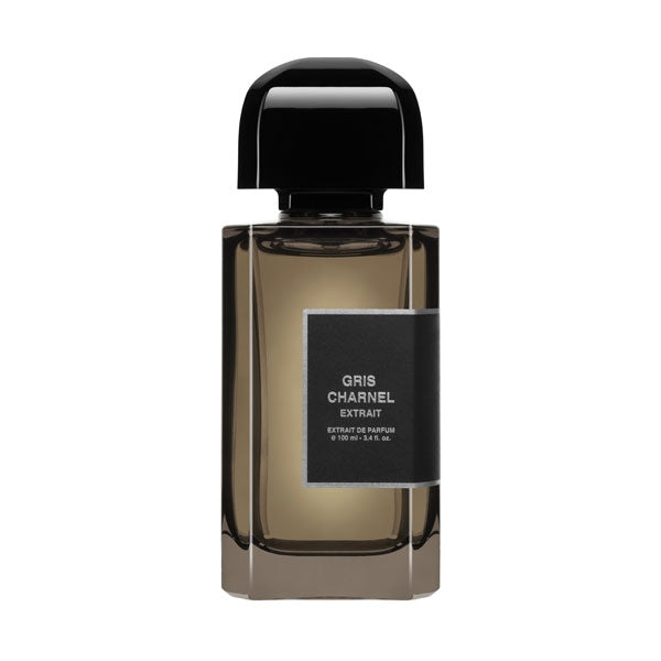 bdk Parfums - Gris Charnel - Extrait de Parfum im rechteckigen Flakon mit rauchgrauem Glas und schwarzem Deckel vor weißem Hintergrund