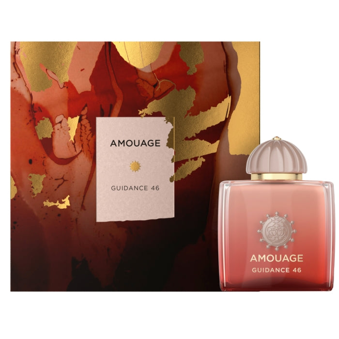 Amouage - Guidance 46 Parfüm mit sanftem Farbverlauf und elegantem Verschluss vor künstlerischer Verpackung