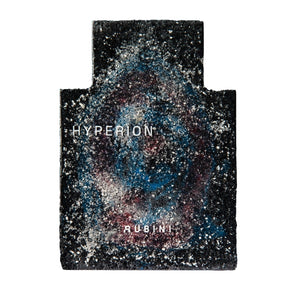 Rubini - Hyperion Parfumflakon in dunklem, texturiertem Design mit kosmischer Farbstruktur und klarer weißer Schrift