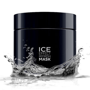 EBENHOLZ - Ice Effect Refresh Mask schwarzer Tiegel mit glänzendem Deckel und Wasserspritzern vor weißem Hintergrund