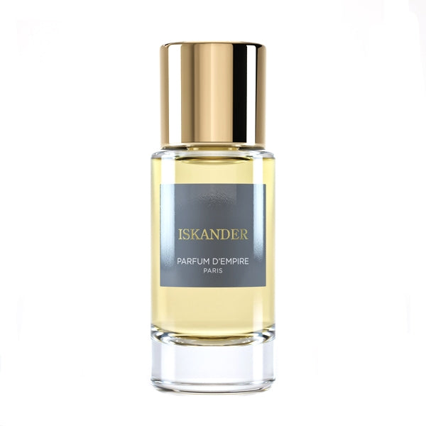 Parfum d'Empire - Iskander im klaren Flakon mit goldenem Verschluss und schlichtem dunkelblauem Etikett vor weißem Hintergrund