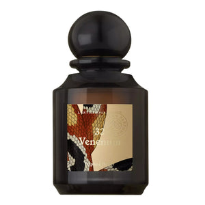 L'Artisan Parfumeur - La Botanique - Venenum Parfumflakon aus schwarzem Glas mit Schlangenhautmuster auf dem Etikett
