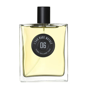 Pierre Guillaume - L'Eau Rare Matale No.6 Parfumflakon mit hellgelber Flüssigkeit und schwarzem Verschluss vor weißem Hintergrund