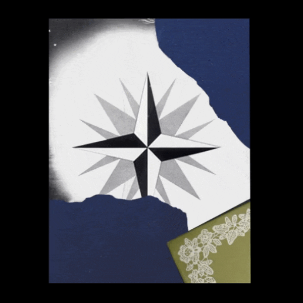Le Galion - L'Âme Perdue künstlerische Darstellung mit Kompassmotiv und floralen Elementen auf blau-weißem Hintergrund
