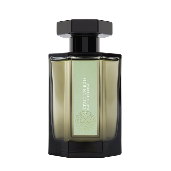 L'Artisan Parfumeur - La Collection - Il Était un Bois Parfümflakon mit sechseckigem Deckel und grünem Etikett vor weißem Hintergrund