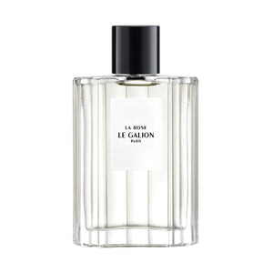 Le Galion - La Rose klarer Flakon mit elegantem weißen Etikett und schwarzem Verschluss vor hellem Hintergrund