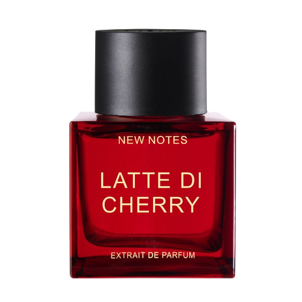 New Notes - Contemporary Blend Collection - Latte di Cherry zeigt roten Glasflakon mit schwarzem Deckel minimalistisch präsentiert