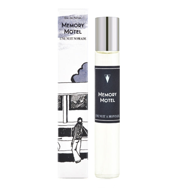 Une Nuit Nomade - Une Nuit a Montauk - Memory Motel Parfumflakon mit stilvollem schwarzem Etikett und silberner Kappe vor weißem Hintergrund
