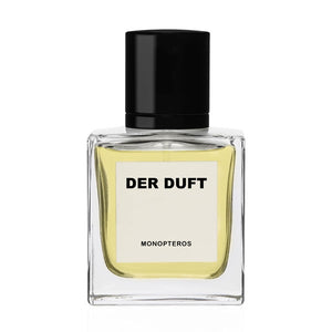 DER DUFT - Monopteros Parfumflakon mit quadratischem Glas, hellem Inhalt und schwarzem Verschluss vor weißem Hintergrund