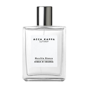 Acca Kappa - Muschio Bianco - Acqua di Colonia klarer Glasflakon mit silbernem Verschluss vor weißem Hintergrund