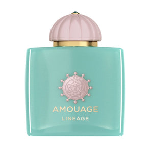 Amouage - Odyssey Collection - Lineage Flakon in sanftem Mintgrün mit pastellrosa Kappe und goldfarbenem Emblem vor weißem Hintergrund