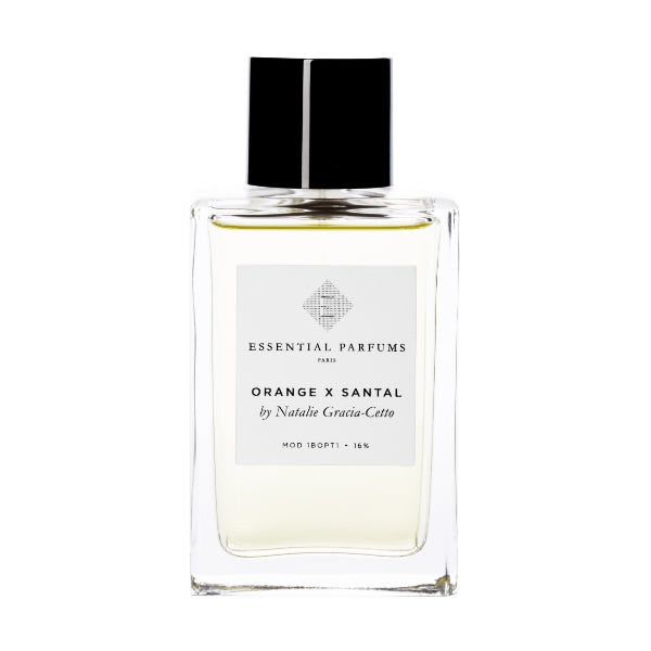 Essential Parfums - Orange X Santal klarer Flakon mit schwarzem Verschluss auf weißem Hintergrund