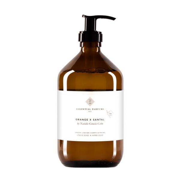 Essential Parfums - Orange X Santal - Liquid Soap in bernsteinfarbener Flasche mit schwarzem Pumpspender für sanfte Reinigung
