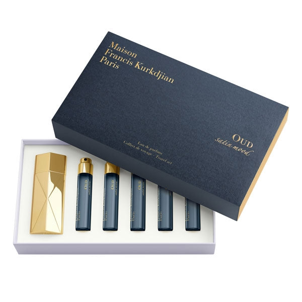 Maison Francis Kurkdjian Paris - Oud Satin Mood - Travelset mit fünf blauen Duftflakons und goldenem Reisezerstäuber in eleganter Box