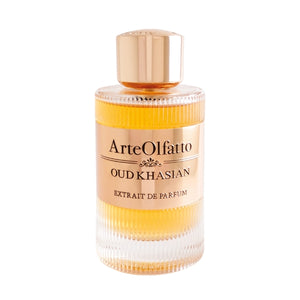 ArteOlfatto - Oud Khasian Parfumflakon mit geriffeltem Glas und goldenem Etikett vor weißem Hintergrund