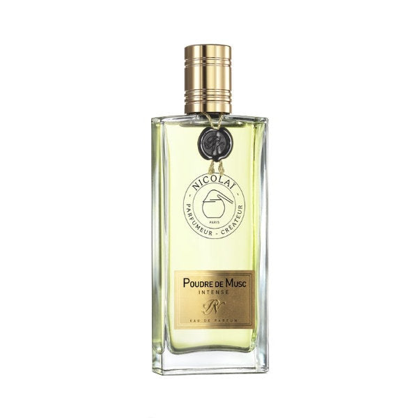 Nicolaï - Poudre de Musc Intense eleganter klarer Flakon mit goldenem Verschluss und Beschriftung auf weißem Hintergrund