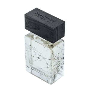 BeauFort London - Force Majeure - Pyroclasm Parfumflakon mit klarem Glas und markantem schwarzem Holzverschluss