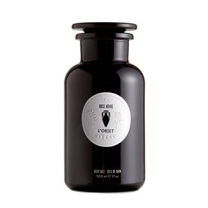 L'Objet - Rose Noire - Bath Salt in eleganter schwarzer Glasflasche für belebendes Baderitual mit natürlichen Extrakten