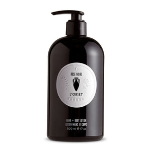 L'Objet - Rose Noire - Hand + Body Lotion in schwarzer Flasche mit feuchtigkeitsspendender, beruhigender Pflegeformel