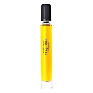 Rundholz Parfums - 03. Apr. 1968 zeigt schlanke gelbe Parfumflasche mit schwarzem Verschluss minimalistisch gestaltet