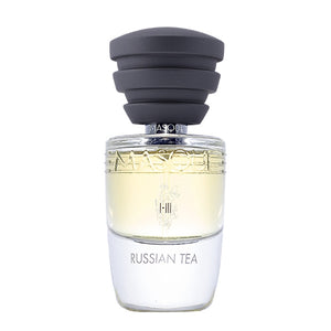 Masque Fragranze - Act I-III - Russian Tea Parfumflakon mit klarem Glas und dunklem, modernem Deckel vor weißem Hintergrund