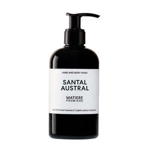 Matière Première - Santal Austral - Hand & Body Wash in schwarzer Flasche mit weißem Etikett und Pumpspender
