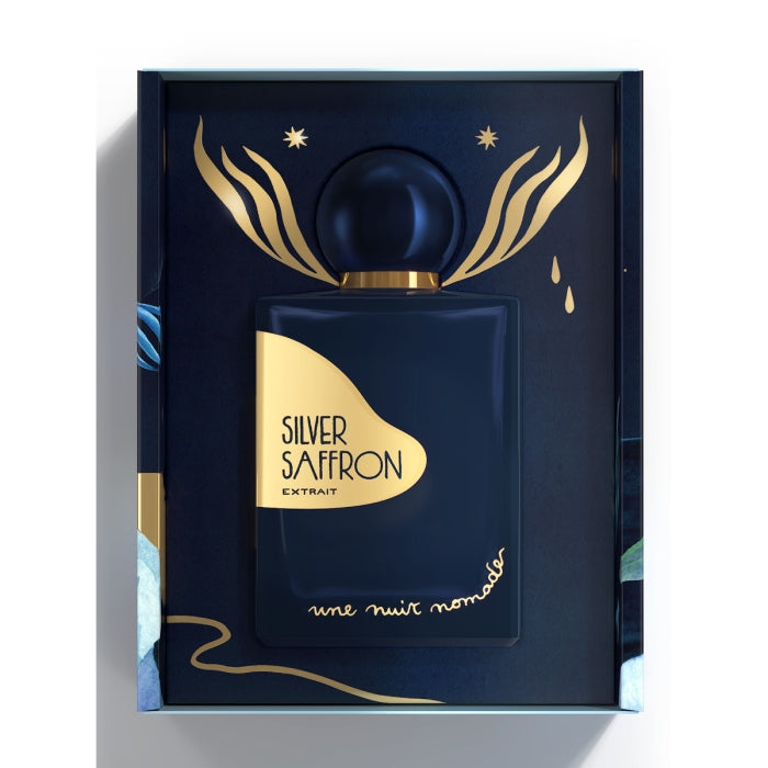 Une Nuit Nomade - Extraits de Voyage - Silver Saffron Parfumflakon in elegantem tiefblau mit goldenen Details im Geschenkrahmen