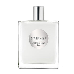 Pierre Guillaume - White Collection - Swim / SX Parfumflakon in klarem Glas mit silberfarbenem Verschluss vor weißem Hintergrund