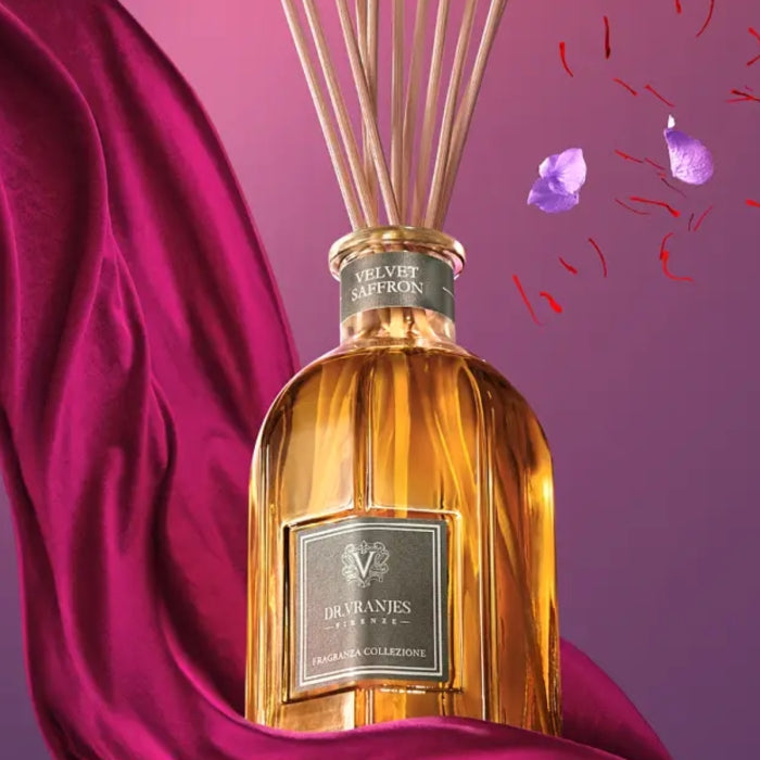 Dr. Vranjes Firenze - Velvet Saffron - Diffusor mit bernsteinfarbenem Duftöl und elegantem Design für luxuriöse Atmosphäre