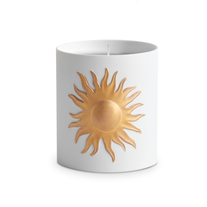 L'Objet - Soleil Candle - Veti-Vert weiße Kerze mit skulpturaler goldener Sonne und frischem Vetiver-Duft