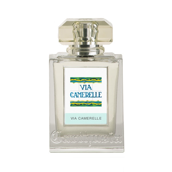 Carthusia - Via Camerelle Parfumflakon mit klarem Glas und transparentem Inhalt vor weißem Hintergrund