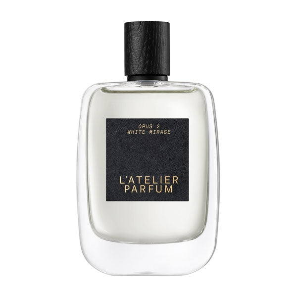 L'Atelier Parfum - Opus 2 - White Mirage klarer Flakon mit schwarzem Verschluss und minimalistischem Etikett auf weißem Hintergrund